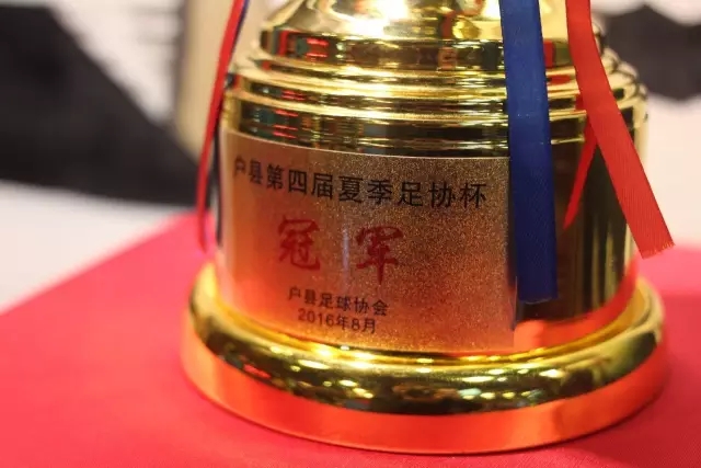 桑托斯精彩表现，上半场高效拿下13分3篮板